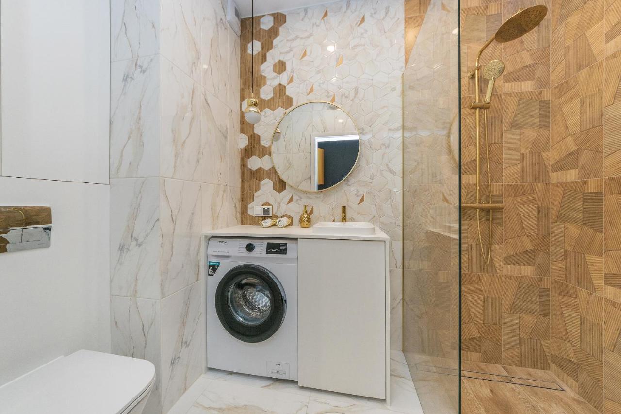 Bastion Walowa Apartament Srodmiescie Centrum グダニスク エクステリア 写真