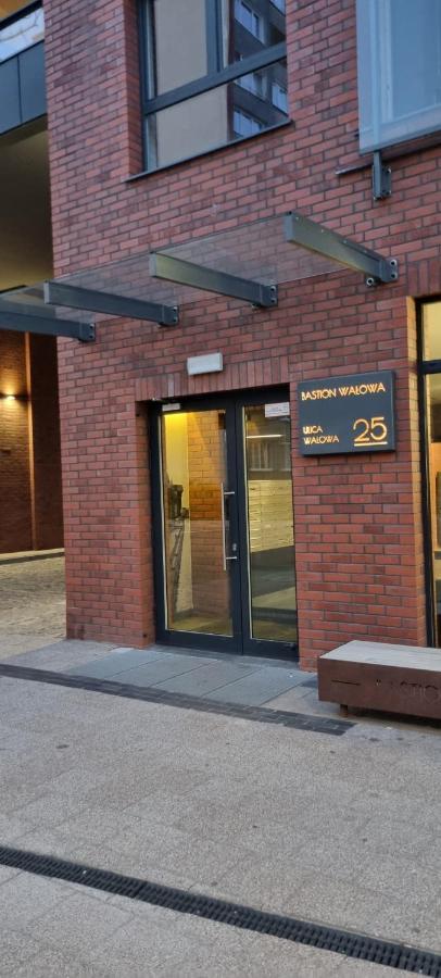Bastion Walowa Apartament Srodmiescie Centrum グダニスク エクステリア 写真